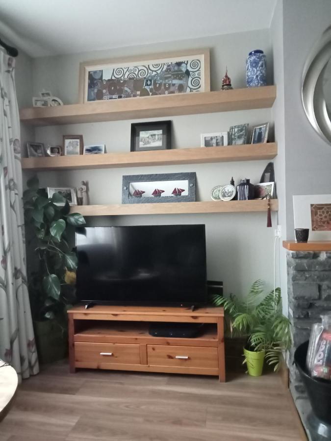 Escape To The Beara Peninsula. Apartment Касълтаунбър Екстериор снимка